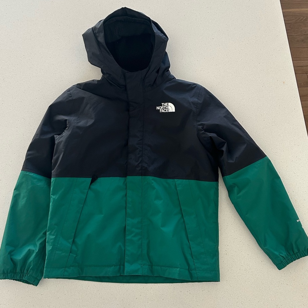 The North Face Kids' Black and Green Ski/Snowboard Coat